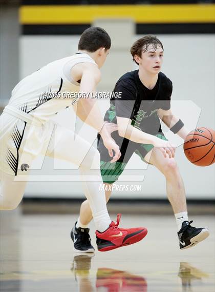 Thumbnail 1 in Azle vs Fossil Ridge photogallery.