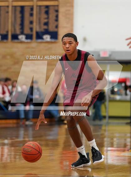 Thumbnail 2 in Lee's Summit North vs. William Chrisman photogallery.