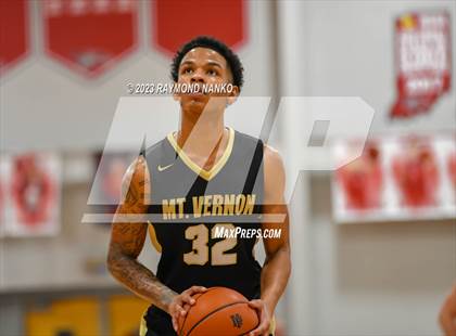 Thumbnail 2 in Mt. Vernon @ New Palestine photogallery.