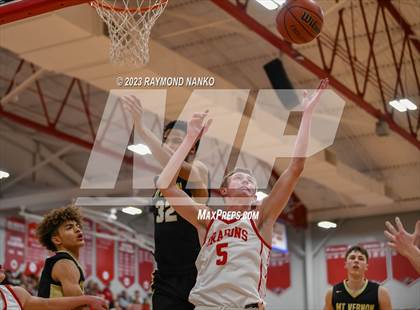Thumbnail 1 in Mt. Vernon @ New Palestine photogallery.