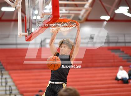 Thumbnail 2 in Mt. Vernon @ New Palestine photogallery.