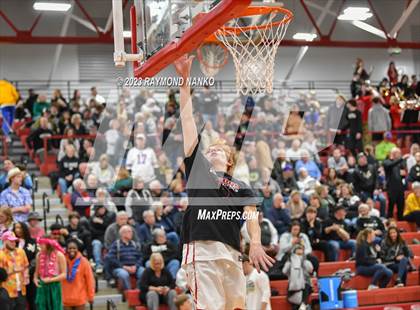 Thumbnail 2 in Mt. Vernon @ New Palestine photogallery.