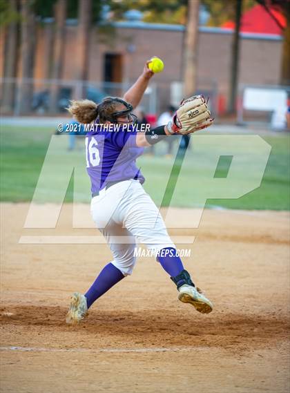 Thumbnail 2 in Pinecrest @ Hoke County (Lupus Awareness Night) photogallery.