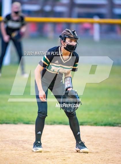 Thumbnail 2 in Pinecrest @ Hoke County (Lupus Awareness Night) photogallery.