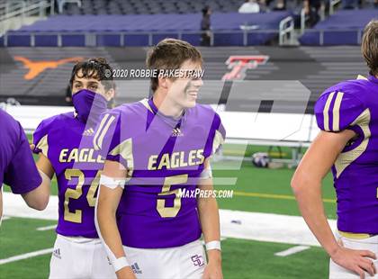 Thumbnail 2 in May vs. Sterling City (UIL 6-Man 1A Division 1 State Final) photogallery.