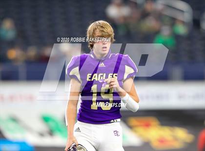 Thumbnail 1 in May vs. Sterling City (UIL 6-Man 1A Division 1 State Final) photogallery.