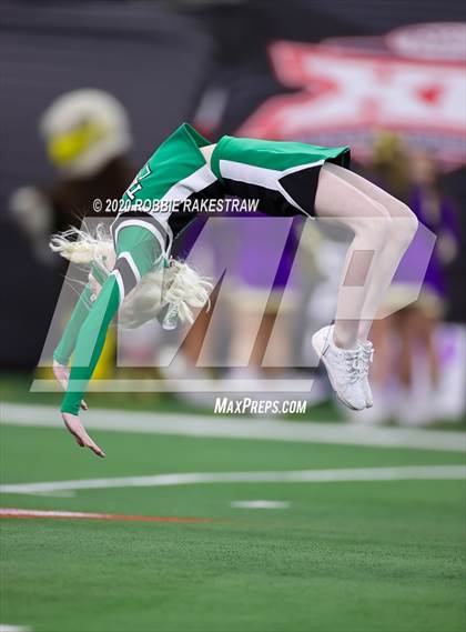 Thumbnail 2 in May vs. Sterling City (UIL 6-Man 1A Division 1 State Final) photogallery.