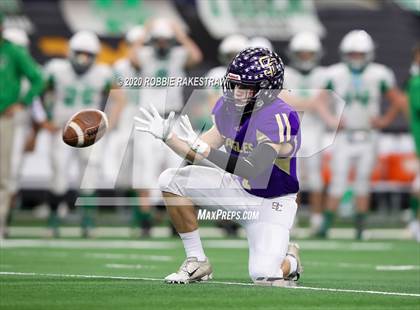 Thumbnail 2 in May vs. Sterling City (UIL 6-Man 1A Division 1 State Final) photogallery.