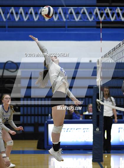 Thumbnail 1 in Morton @ Limestone photogallery.
