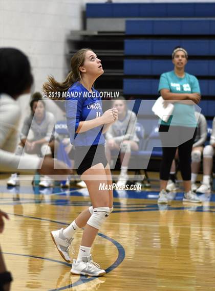Thumbnail 3 in Morton @ Limestone photogallery.