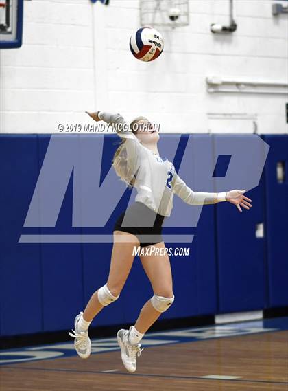 Thumbnail 2 in Morton @ Limestone photogallery.