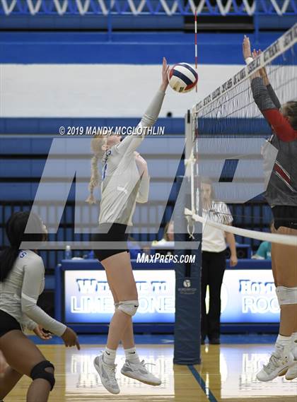 Thumbnail 2 in Morton @ Limestone photogallery.