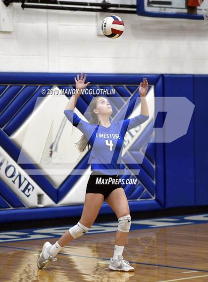 Thumbnail 3 in Morton @ Limestone photogallery.