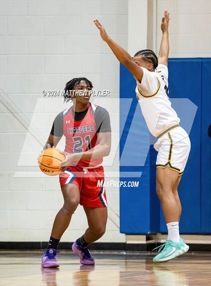 Thumbnail 2 in Wayne Country Day vs Fayetteville Academy (NCISAA 2A Quarterfinal) photogallery.