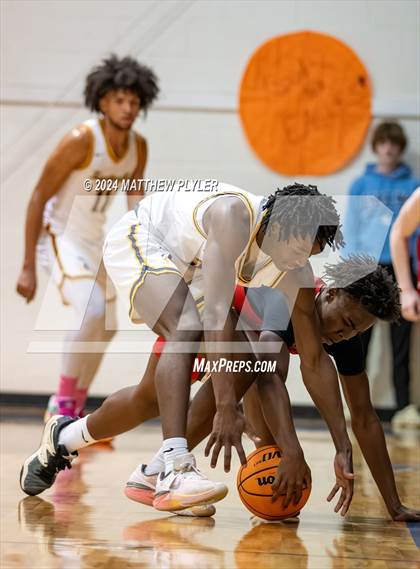 Thumbnail 2 in Wayne Country Day vs Fayetteville Academy (NCISAA 2A Quarterfinal) photogallery.