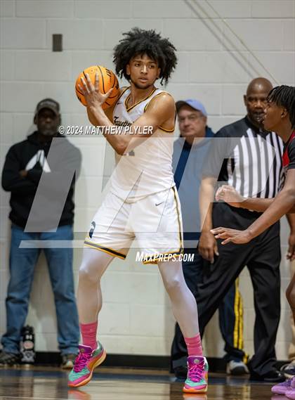 Thumbnail 2 in Wayne Country Day vs Fayetteville Academy (NCISAA 2A Quarterfinal) photogallery.