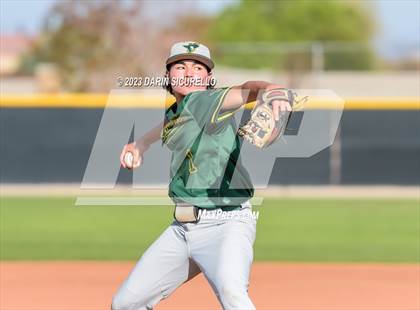 Thumbnail 2 in Moorpark vs West Albany  (Coach Bob Invitational) photogallery.