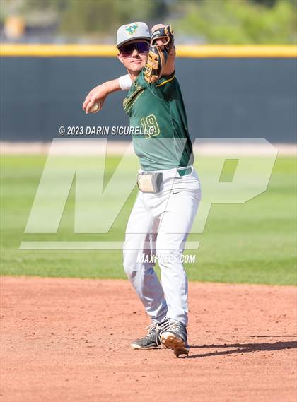 Thumbnail 3 in Moorpark vs West Albany  (Coach Bob Invitational) photogallery.