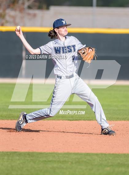 Thumbnail 1 in Moorpark vs West Albany  (Coach Bob Invitational) photogallery.