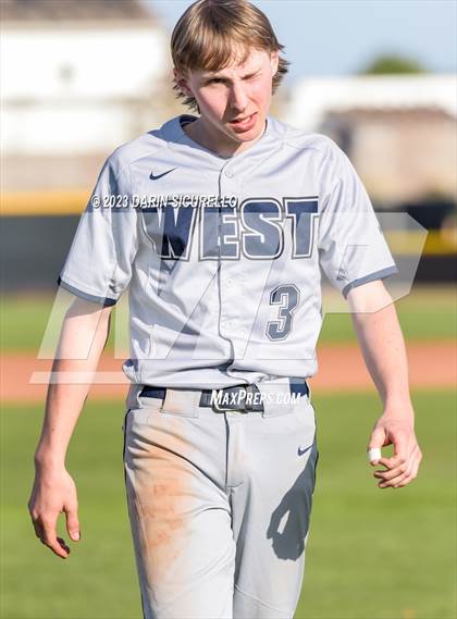 Thumbnail 1 in Moorpark vs West Albany  (Coach Bob Invitational) photogallery.