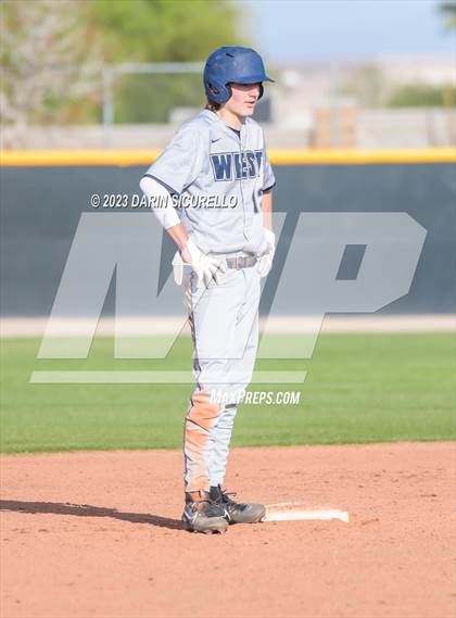 Thumbnail 1 in Moorpark vs West Albany  (Coach Bob Invitational) photogallery.