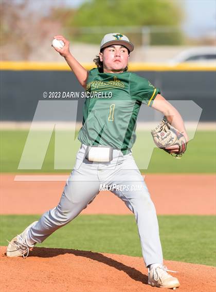 Thumbnail 1 in Moorpark vs West Albany  (Coach Bob Invitational) photogallery.