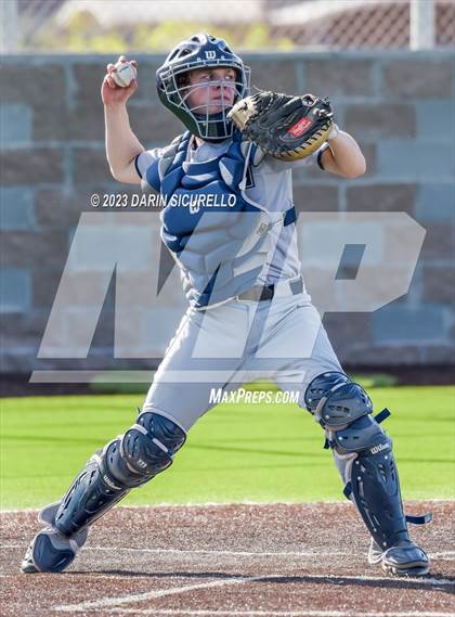 Thumbnail 2 in Moorpark vs West Albany  (Coach Bob Invitational) photogallery.