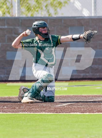 Thumbnail 2 in Moorpark vs West Albany  (Coach Bob Invitational) photogallery.