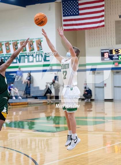 Thumbnail 3 in Crest @ Weddington photogallery.