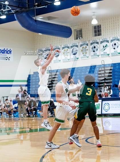 Thumbnail 1 in Crest @ Weddington photogallery.