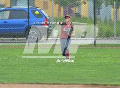Thumbnail 2 in Sierra vs. Calaveras (CIF SJS D4 Final) photogallery.