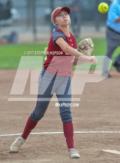 Thumbnail 2 in Sierra vs. Calaveras (CIF SJS D4 Final) photogallery.