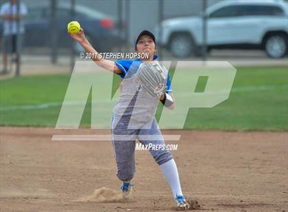 Thumbnail 2 in Sierra vs. Calaveras (CIF SJS D4 Final) photogallery.