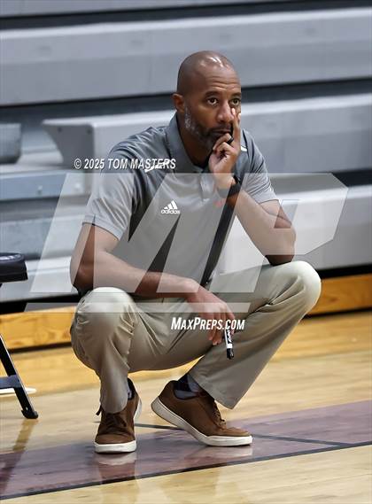Thumbnail 2 in Berry vs. Cuthbertson (at Ardrey Kell) photogallery.