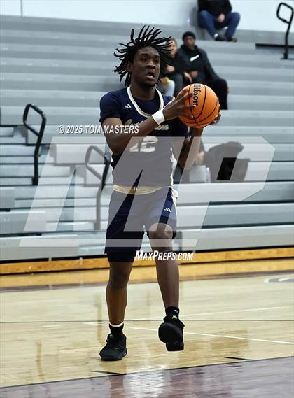 Thumbnail 2 in Berry vs. Cuthbertson (at Ardrey Kell) photogallery.