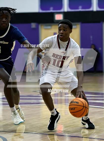 Thumbnail 2 in Berry vs. Cuthbertson (at Ardrey Kell) photogallery.