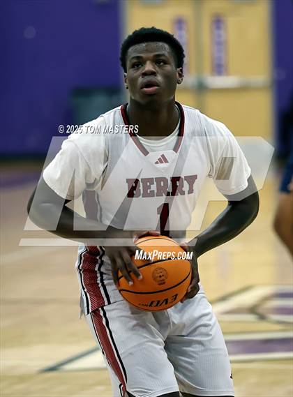 Thumbnail 1 in Berry vs. Cuthbertson (at Ardrey Kell) photogallery.