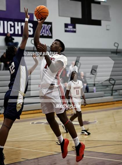 Thumbnail 2 in Berry vs. Cuthbertson (at Ardrey Kell) photogallery.