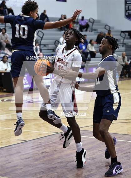 Thumbnail 2 in Berry vs. Cuthbertson (at Ardrey Kell) photogallery.