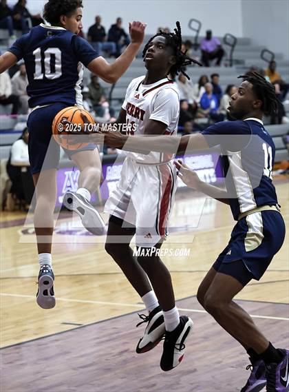 Thumbnail 3 in Berry vs. Cuthbertson (at Ardrey Kell) photogallery.