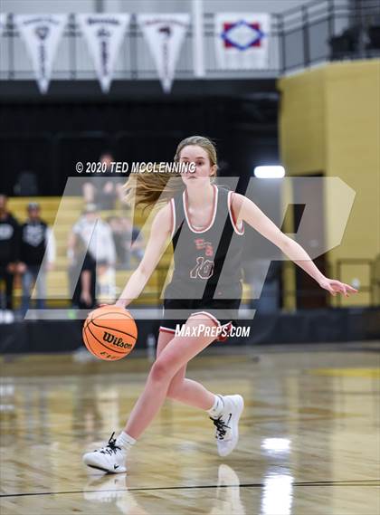 Thumbnail 3 in Bigelow vs. Eureka Springs (AAA 2A State Playoff First Round) photogallery.