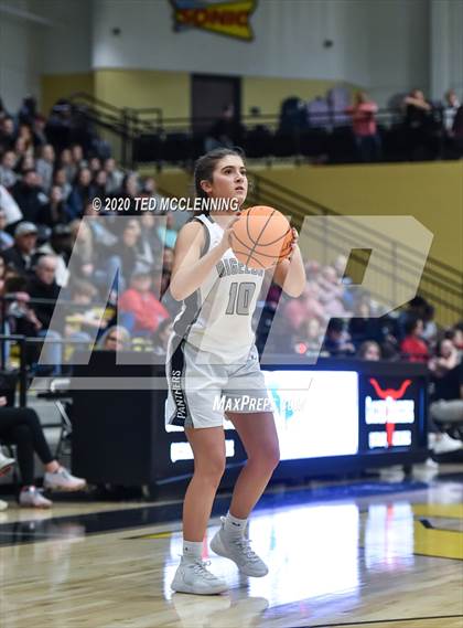 Thumbnail 1 in Bigelow vs. Eureka Springs (AAA 2A State Playoff First Round) photogallery.