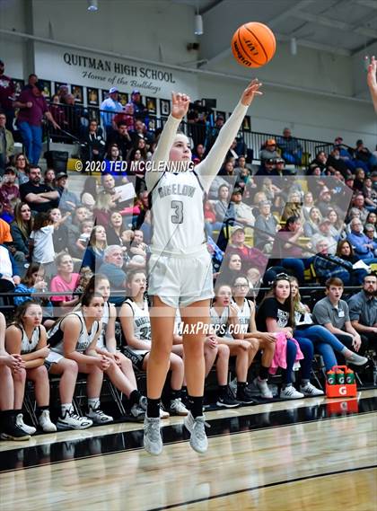 Thumbnail 3 in Bigelow vs. Eureka Springs (AAA 2A State Playoff First Round) photogallery.
