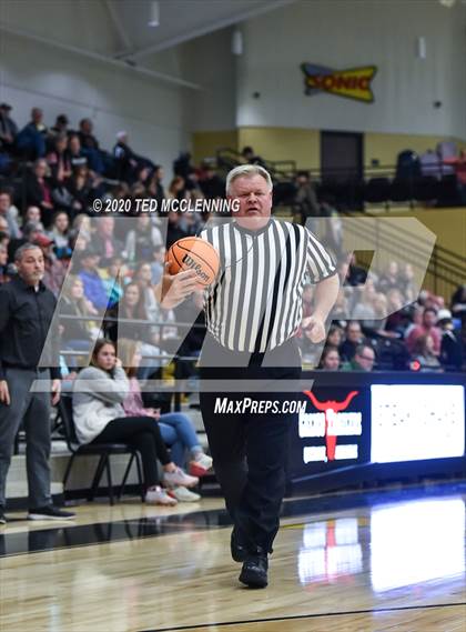 Thumbnail 1 in Bigelow vs. Eureka Springs (AAA 2A State Playoff First Round) photogallery.