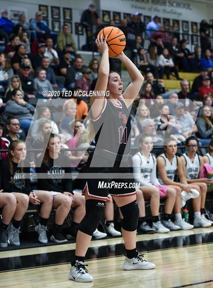 Thumbnail 1 in Bigelow vs. Eureka Springs (AAA 2A State Playoff First Round) photogallery.