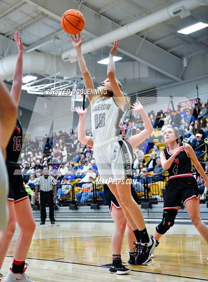 Thumbnail 1 in Bigelow vs. Eureka Springs (AAA 2A State Playoff First Round) photogallery.