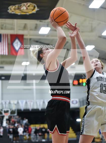 Thumbnail 3 in Bigelow vs. Eureka Springs (AAA 2A State Playoff First Round) photogallery.