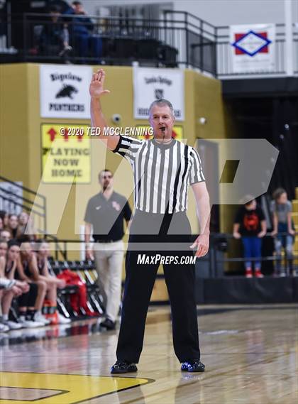 Thumbnail 3 in Bigelow vs. Eureka Springs (AAA 2A State Playoff First Round) photogallery.