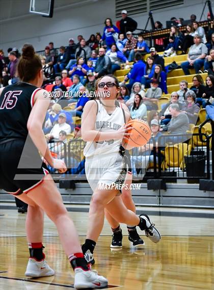 Thumbnail 1 in Bigelow vs. Eureka Springs (AAA 2A State Playoff First Round) photogallery.