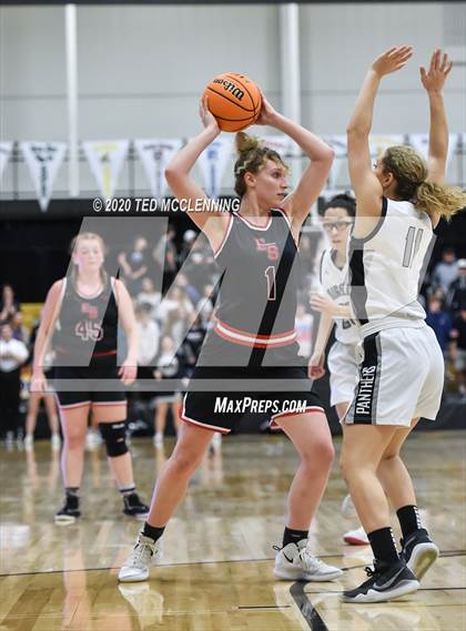 Thumbnail 3 in Bigelow vs. Eureka Springs (AAA 2A State Playoff First Round) photogallery.